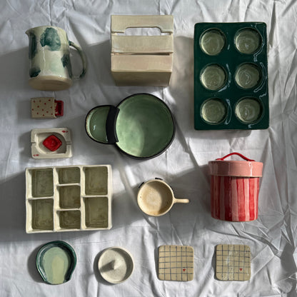 The Pottery Gift Guide -Easy to use templates for handmade gifts