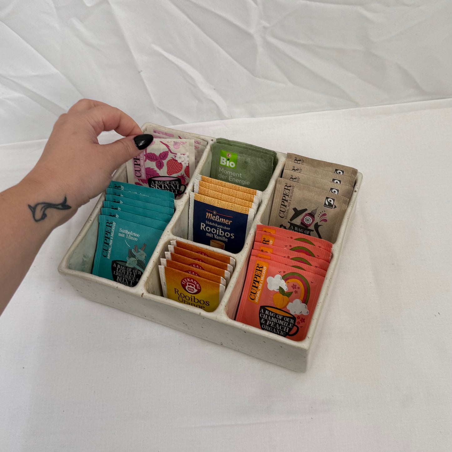 The Pottery Gift Guide -Easy to use templates for handmade gifts