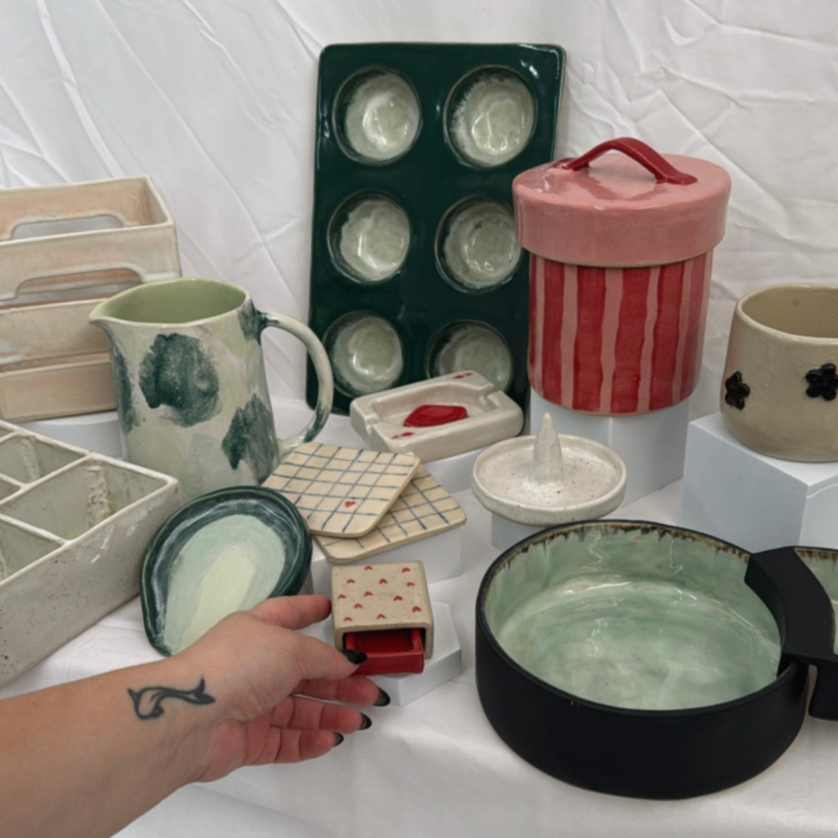 The Pottery Gift Guide -Easy to use templates for handmade gifts